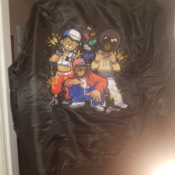 Stylish bomber - Picture 3 of 5